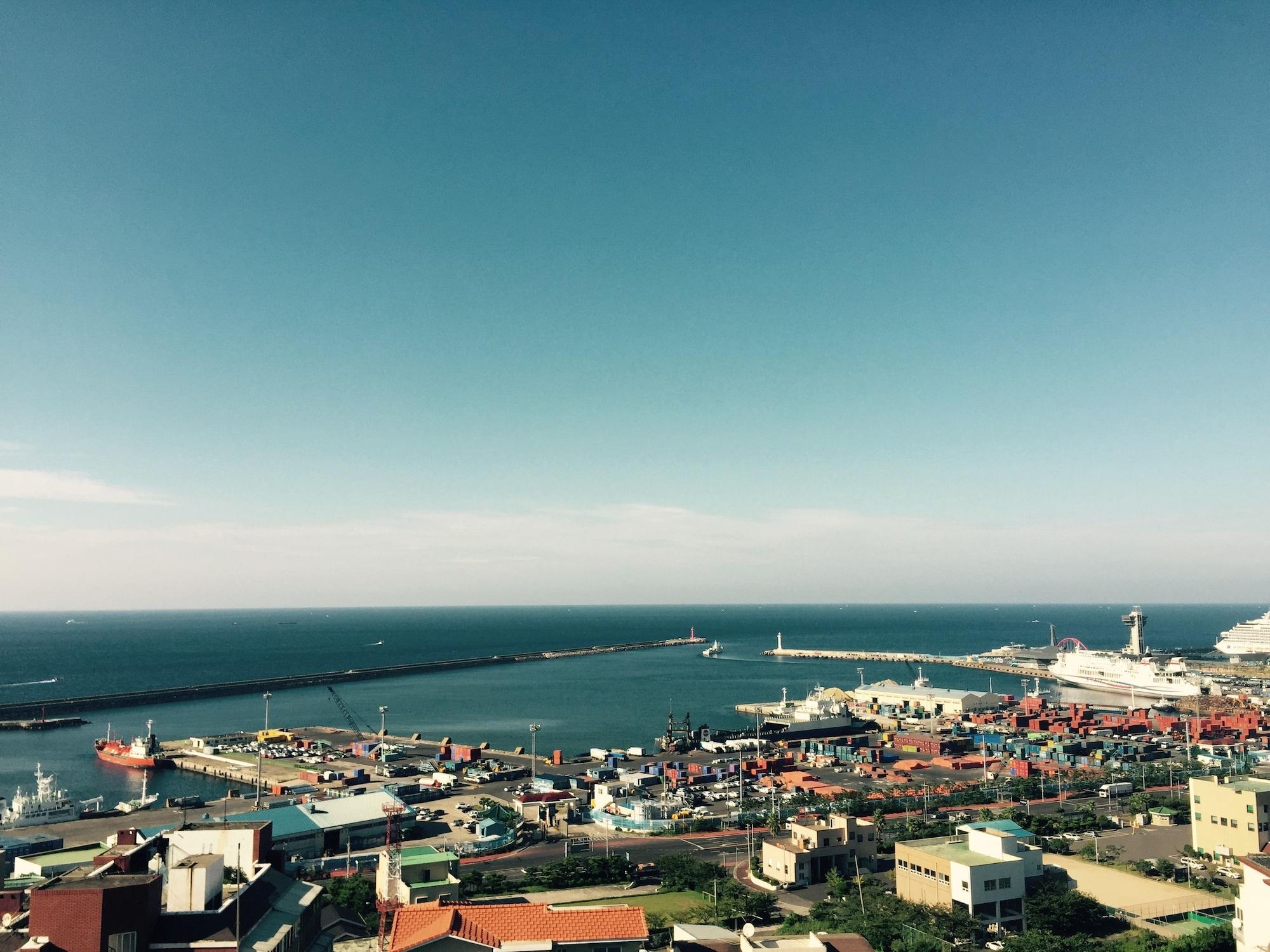 Harbor Hotel Чеджу Екстериор снимка